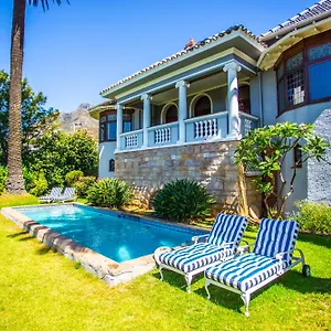 Cape Riviera Guest house